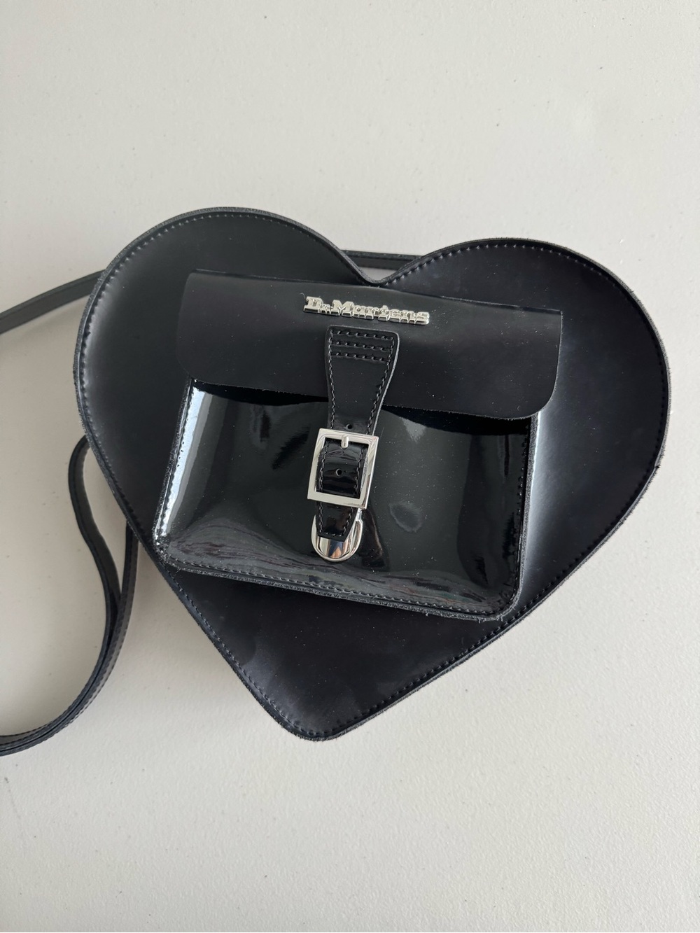 Doc Martens Heart Bag / Backpack Large - Picture 2 of 6